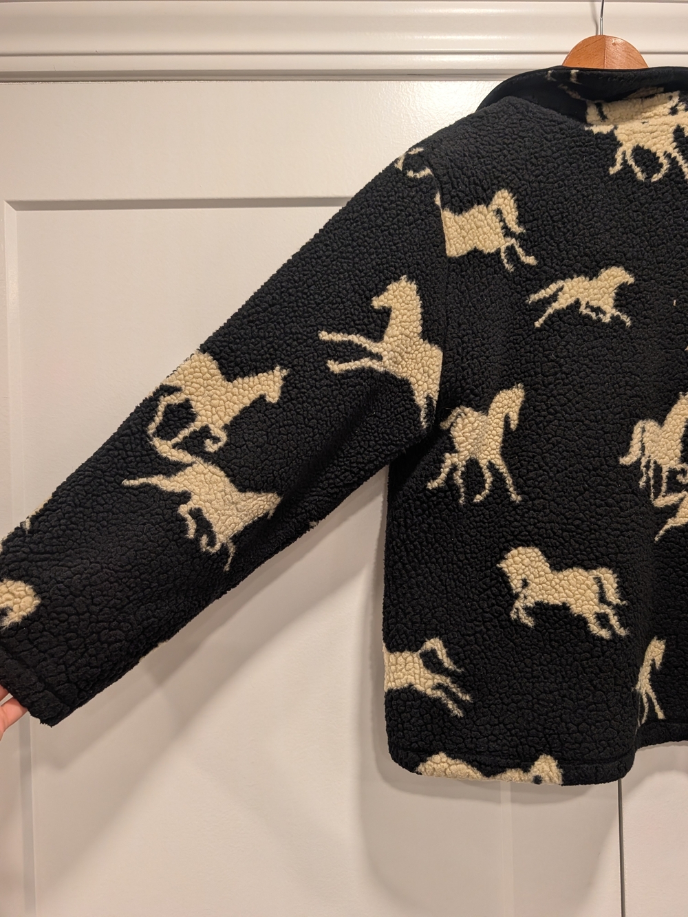 VINTAGE 90s Women's Horse Equestrian Print Black Sherpa Reversible Jacket Coat - Picture 6 of 10